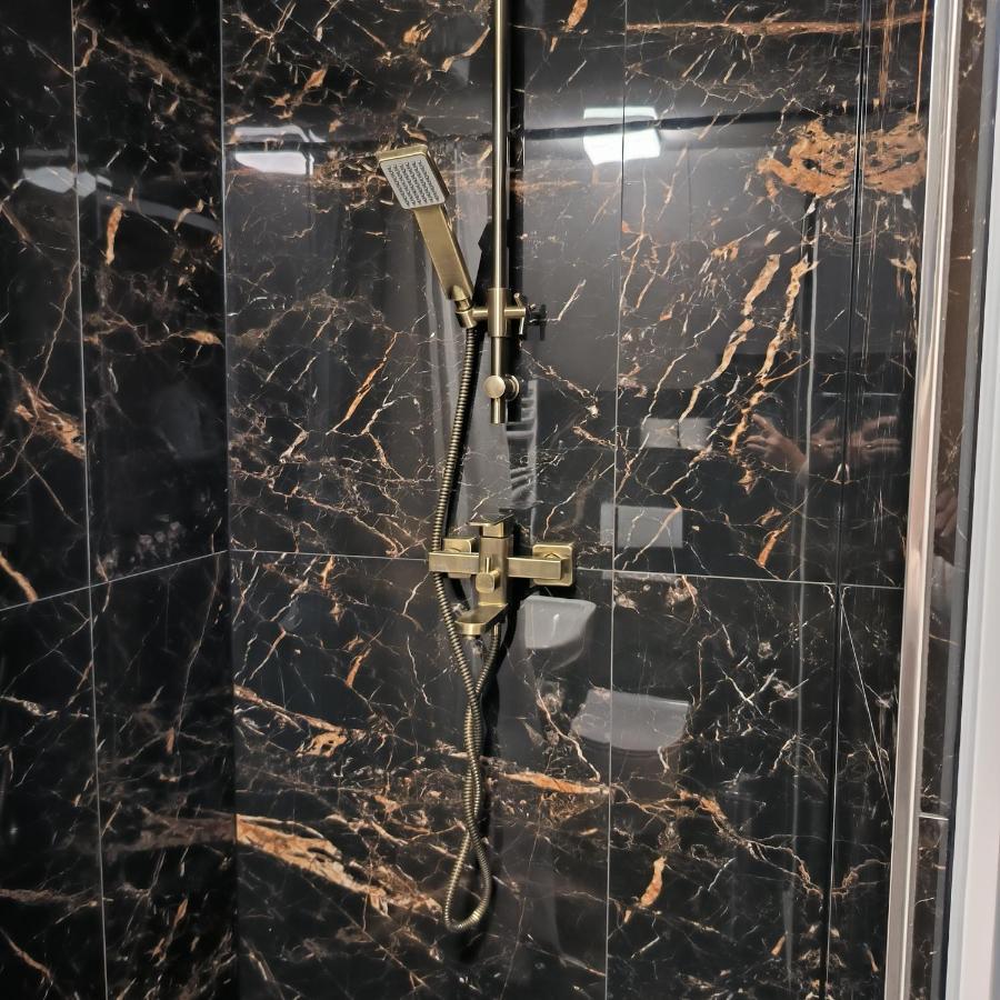 Lubert Apartmany S.R.O 布拉格 外观 照片