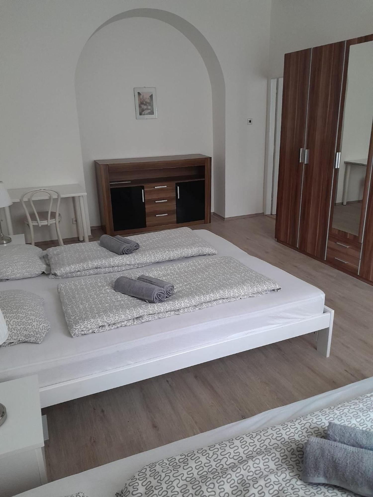Lubert Apartmany S.R.O 布拉格 外观 照片